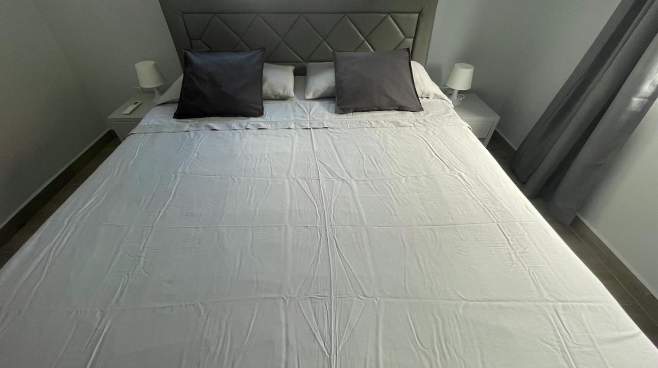 Whitehouse Boulevard, Close To Mambo Beach And City Centre Apartment Вилемстад Екстериор снимка